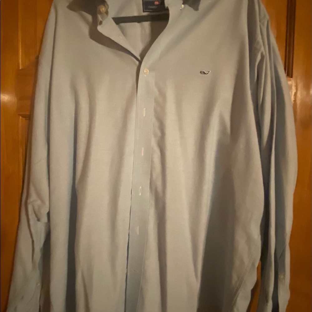 Vineyard vines XL light blue mens 100% cotton button down shirt